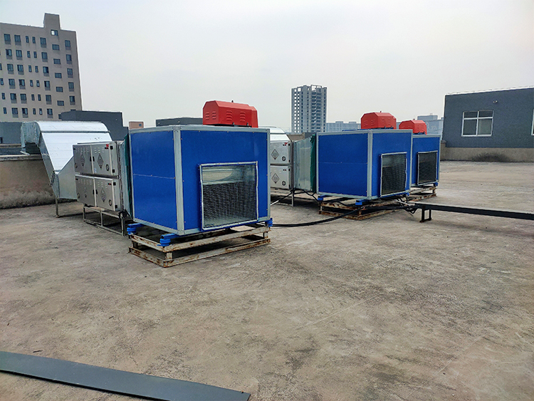 鄭通風機持續(xù)為餐廳食堂提供排油煙離心風機